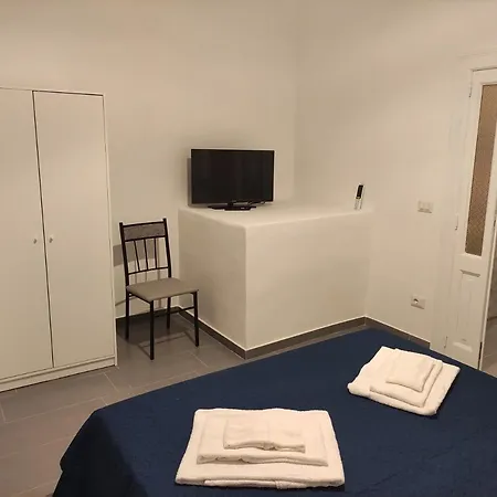Apartment La Casetta Di Elia Lipari (Isola Lipari)