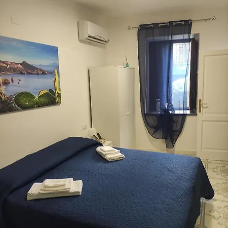 La Casetta Di Elia Apartment