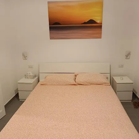 La Casetta Di Elia Apartment