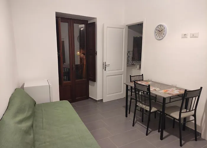 La Casetta Di Elia * Lipari